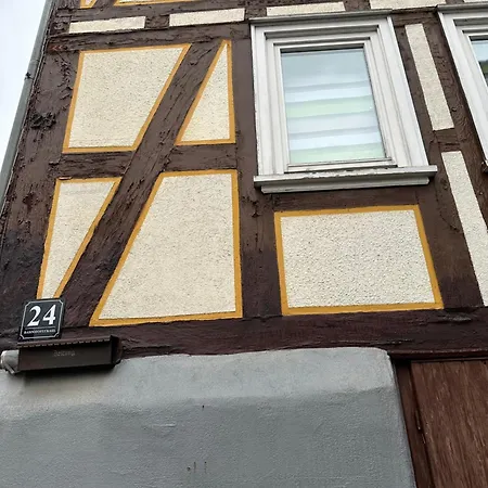 ホームステイ Neu! Einfaches - Einfacher Preis In Lohra, Hessen - Ideal Fuer Vertreter - Monteure - Wanderer - Radler - Wc Mit Waschbecken *